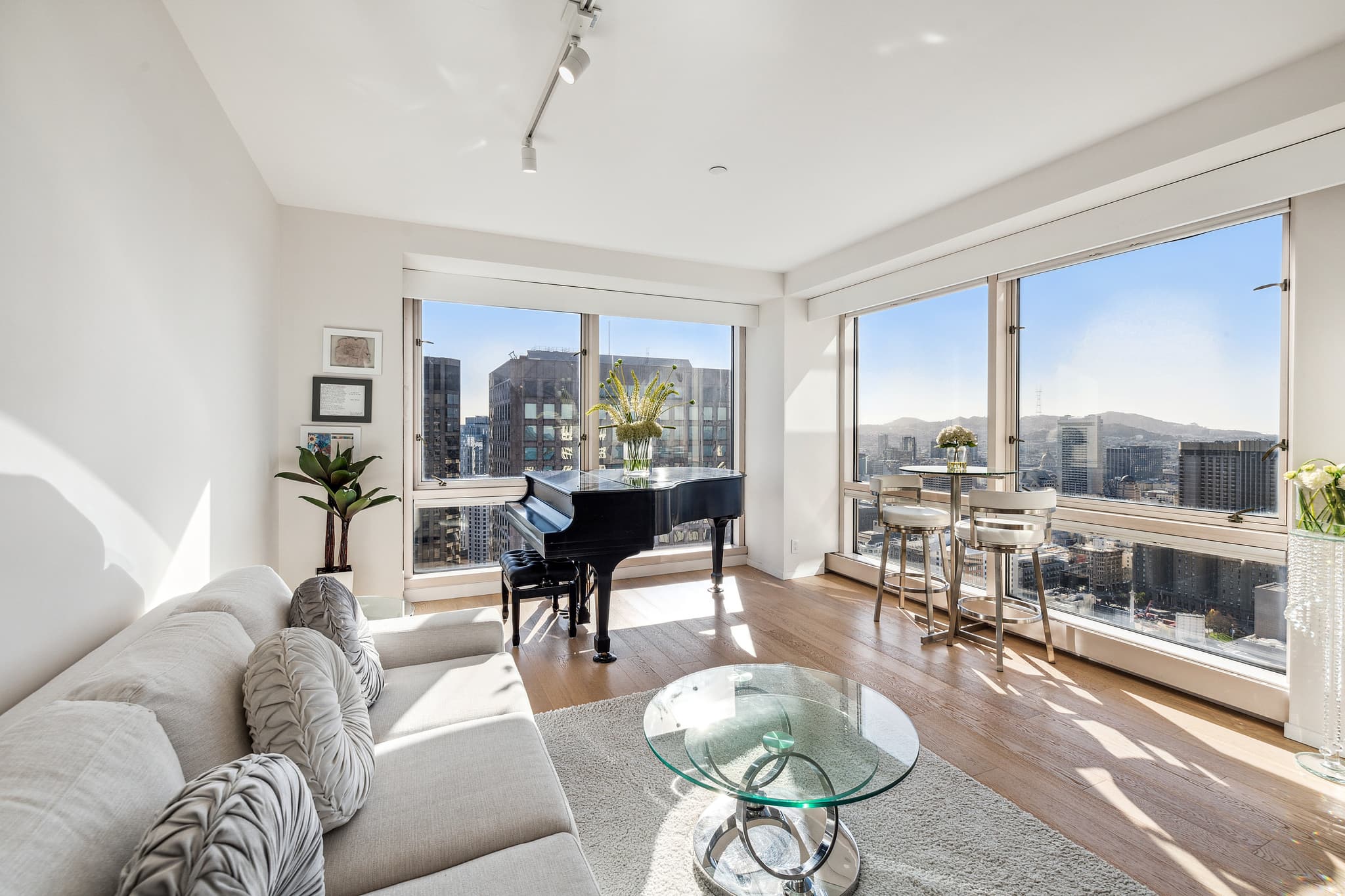 Living and dining room